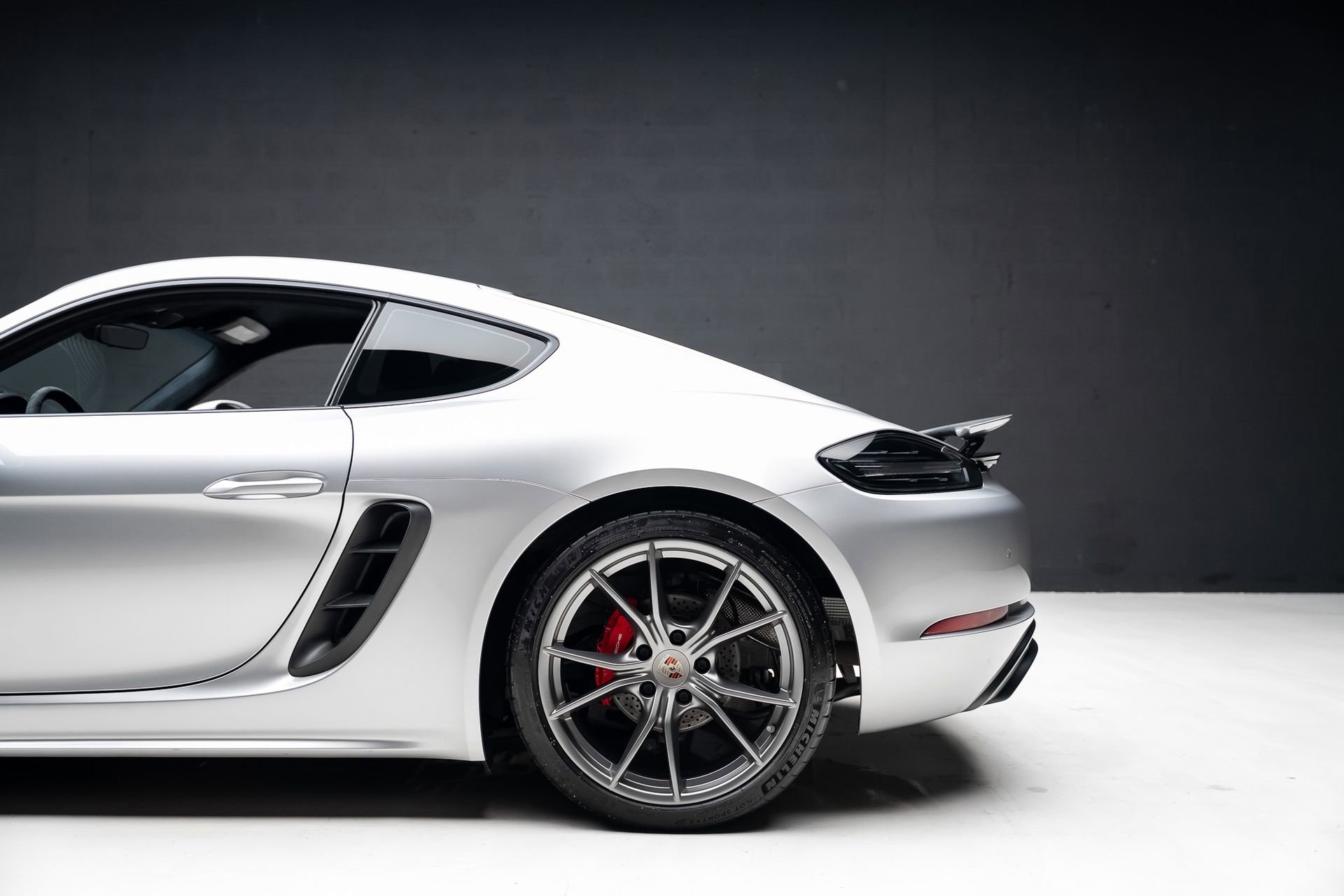 Used 2019 Porsche 718 Cayman GTS image 20