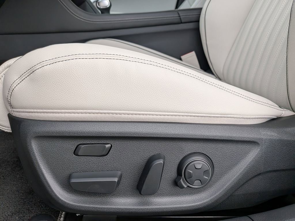 New 2026 Genesis G70 3.3T Sport Prestige RWD image 13