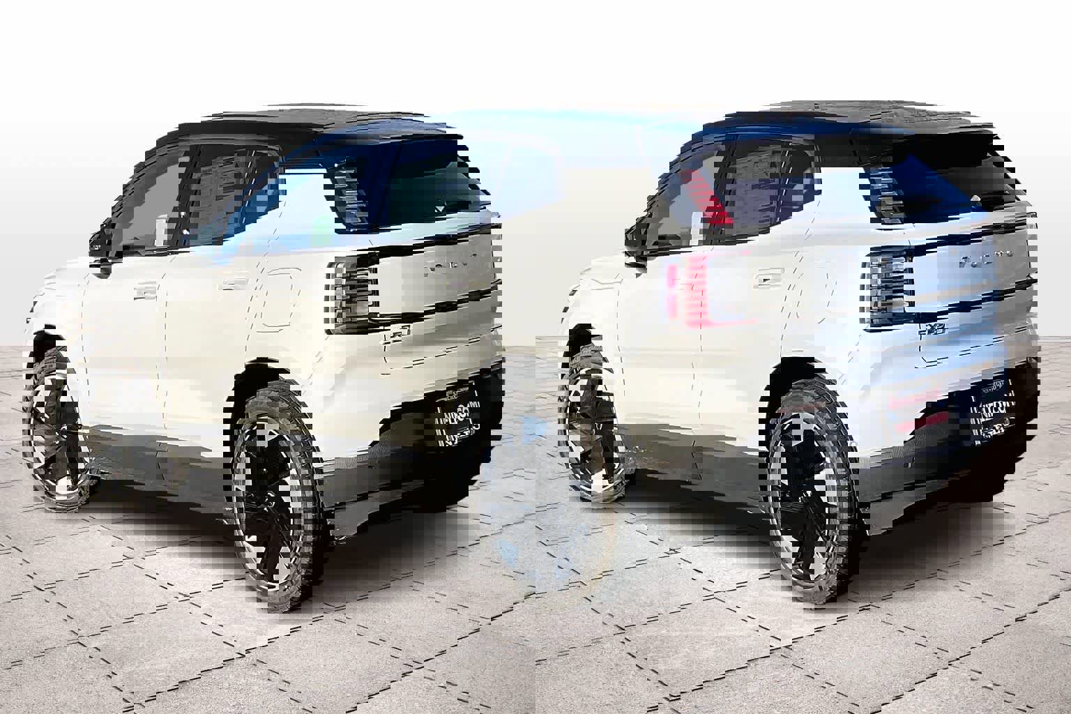 New 2026 Volvo EX30 Ultra image 3