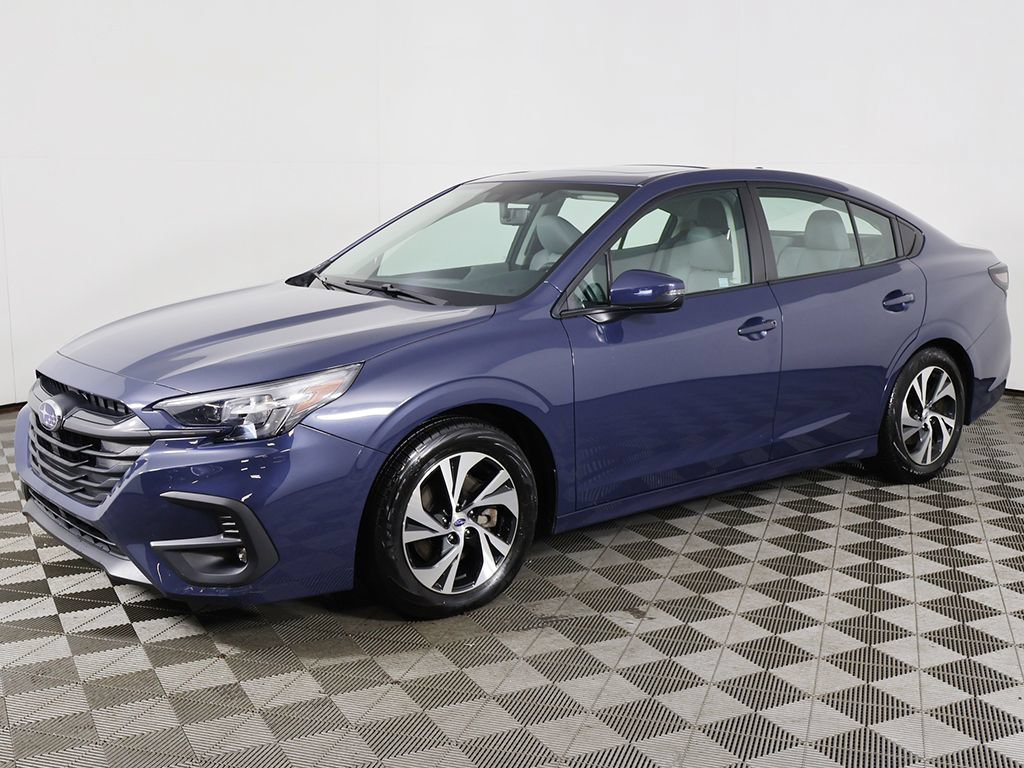 Used 2023 Subaru Legacy Premium AWD/4WD image 8