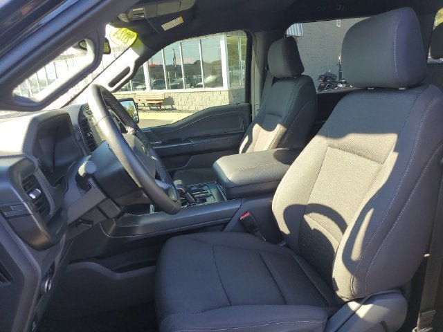 Used 2024 Ford F150 XLT w/ XLT Black Appearance Package AWD/4WD image 5