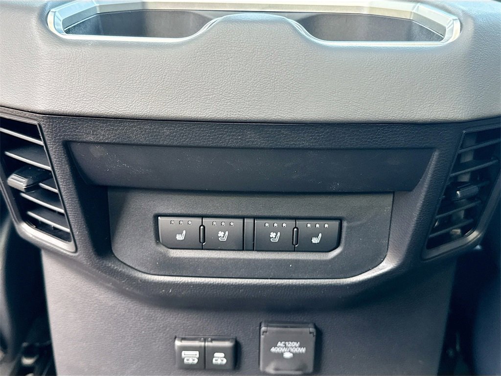 New 2025 Toyota Tundra Platinum image 27