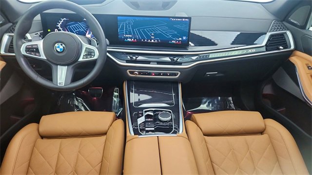 Used 2025 BMW X5 sDrive40i w/ M Sport Package image 94