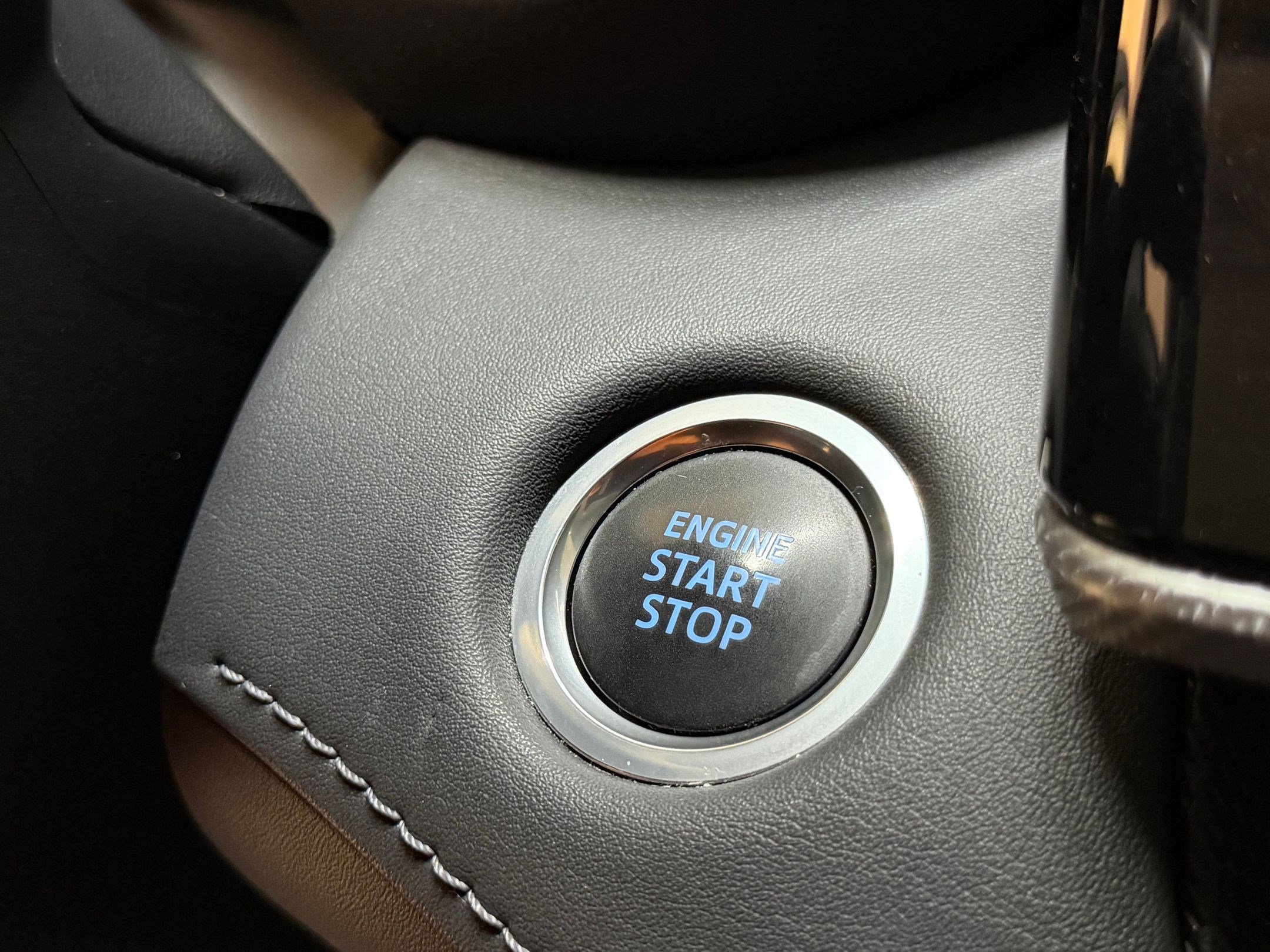 Used 2021 Toyota Highlander Platinum image 36