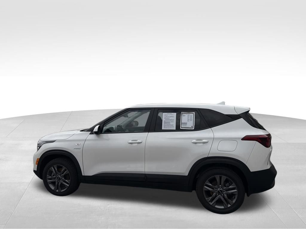 Certified 2023 Kia Seltos LX image 7