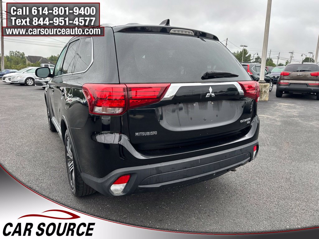 Used 2017 Mitsubishi Outlander SEL FWD image 5
