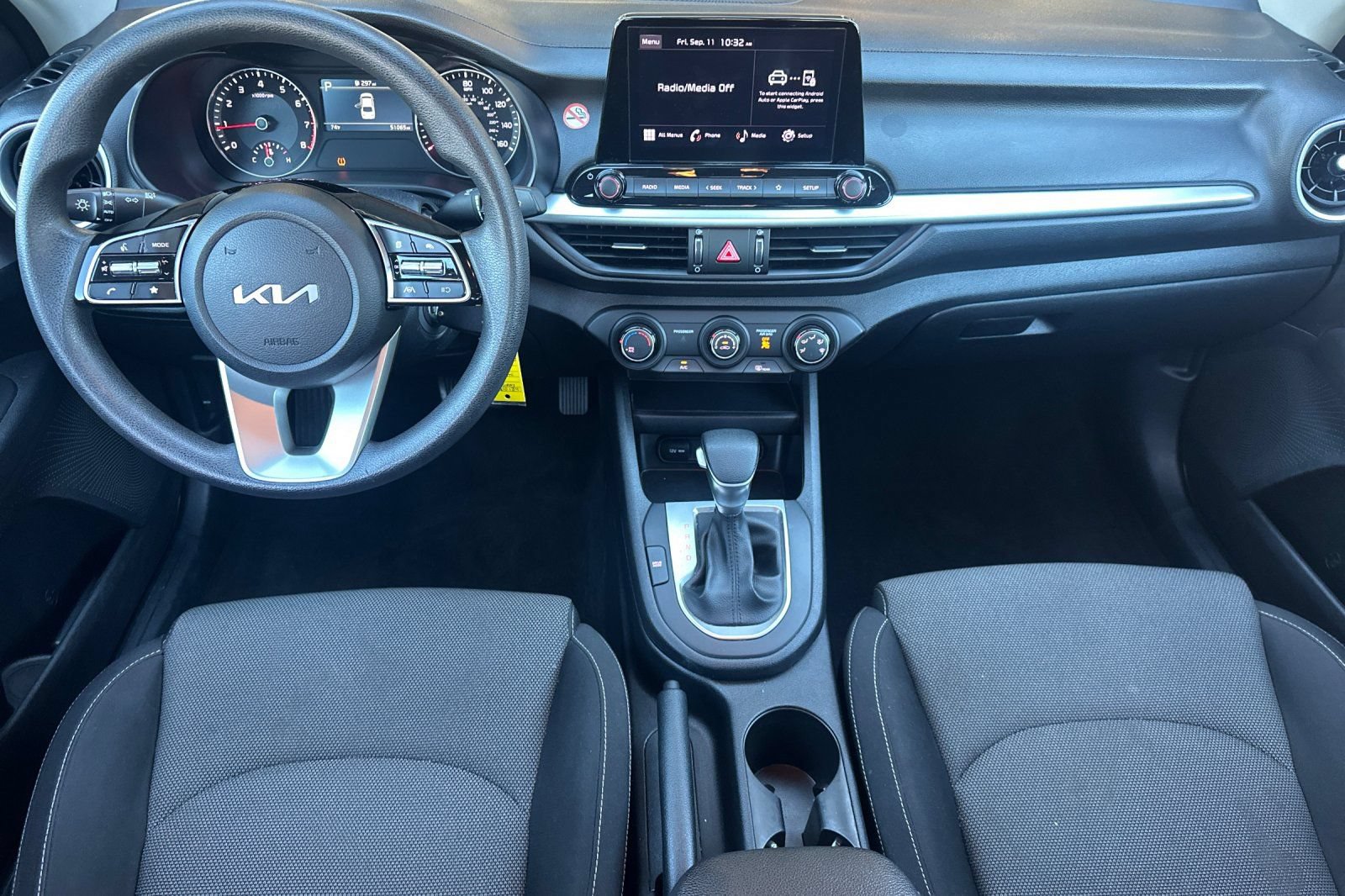 Used 2024 Kia Forte LXS FWD image 12