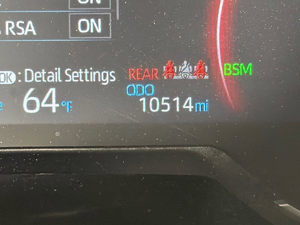 Used 2025 Toyota RAV4 XLE w/ Convenience Package image 29