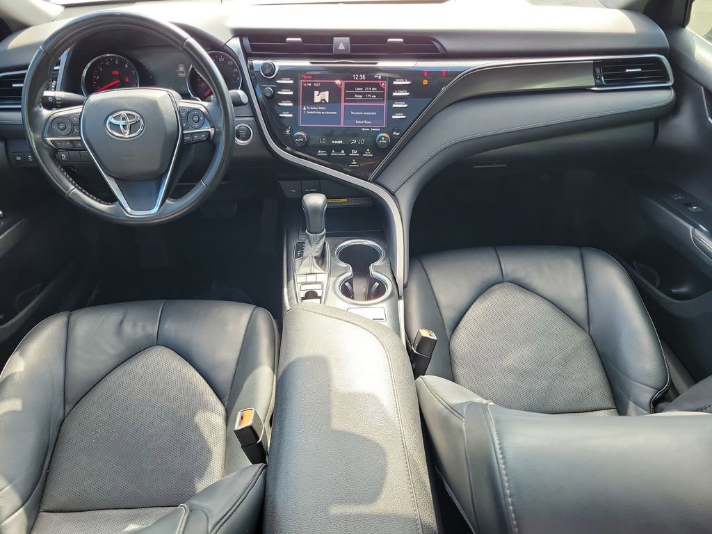 Used 2020 Toyota Camry XSE image 17