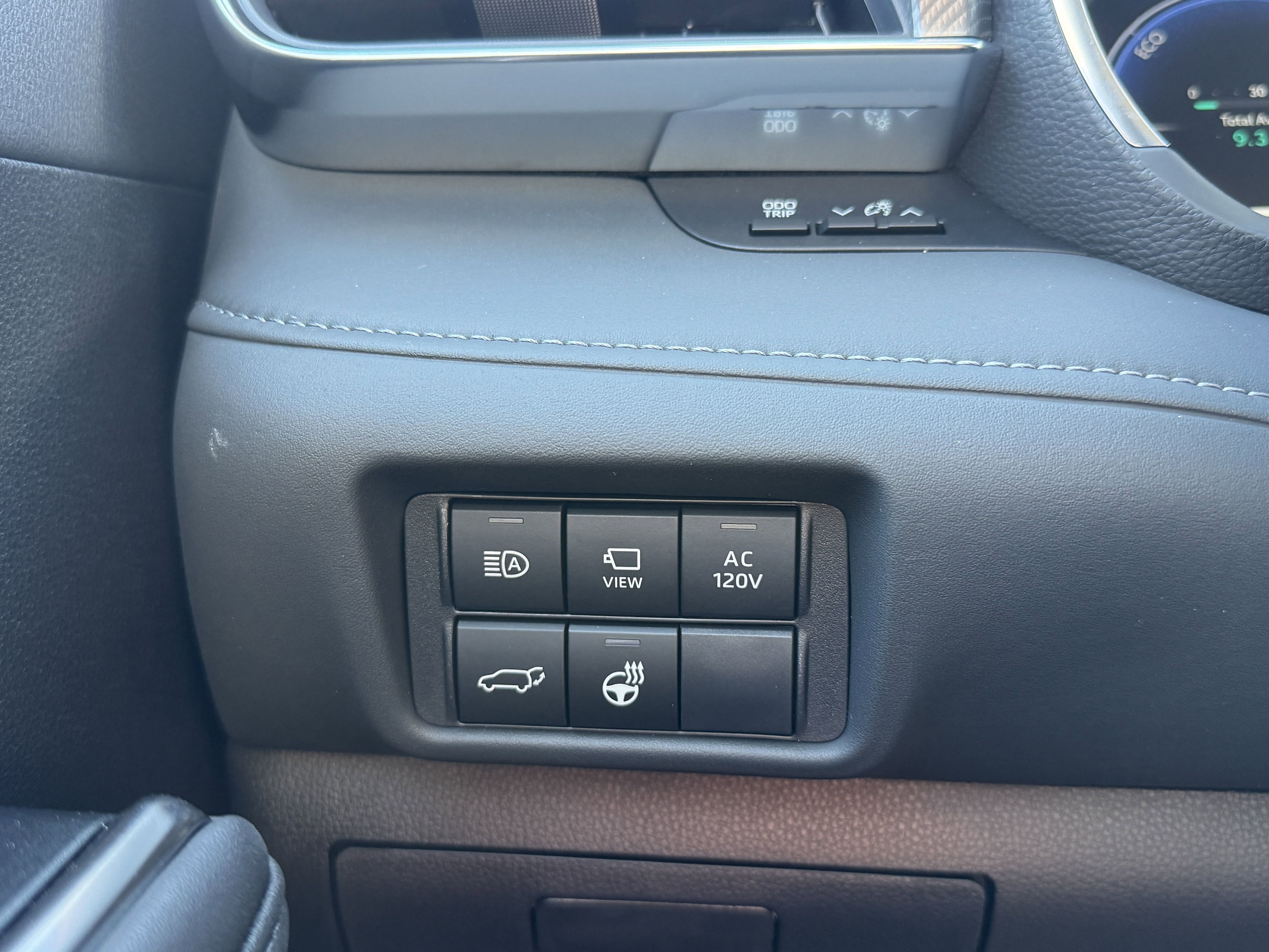 New 2026 Toyota Highlander Platinum AWD/4WD image 34