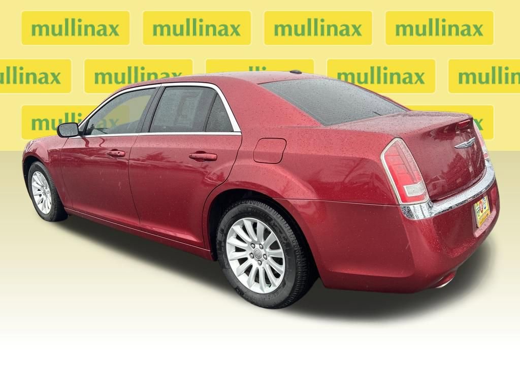 Used 2014 Chrysler 300 image 10