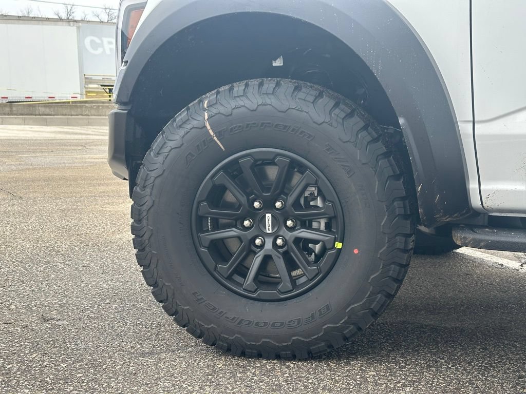 New 2025 Ford F150 Raptor AWD/4WD image 8