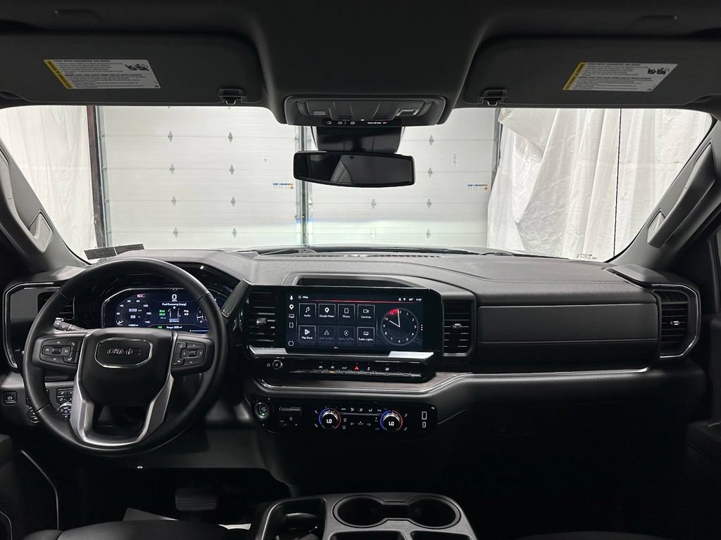 Used 2025 GMC Sierra 1500 SLT AWD/4WD image 40
