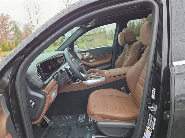 New 2026 Mercedes-Benz GLS 580 4MATIC image 26