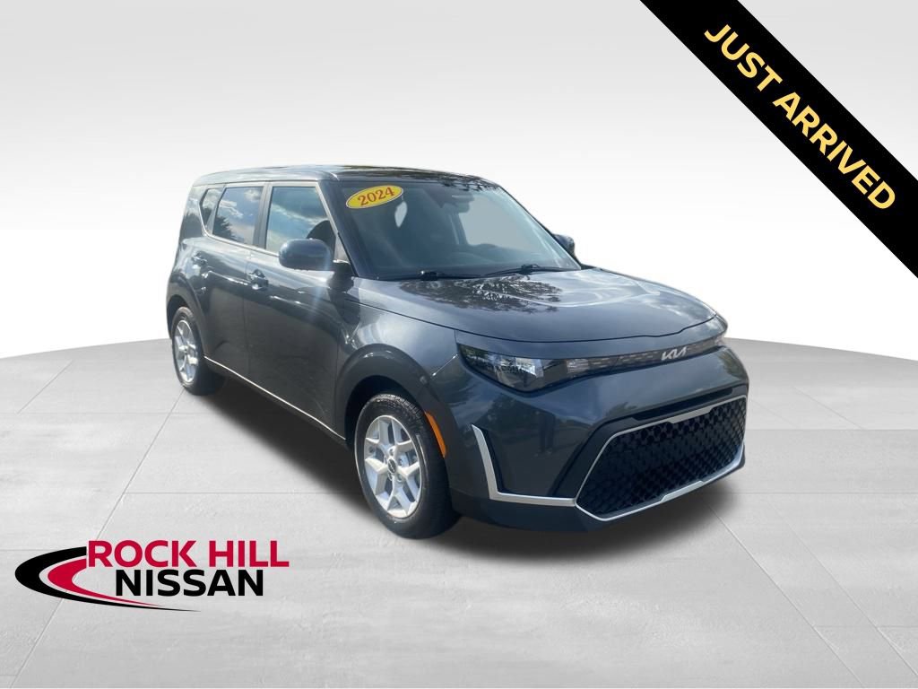 Used 2024 Kia Soul LX w/ Option Group 015