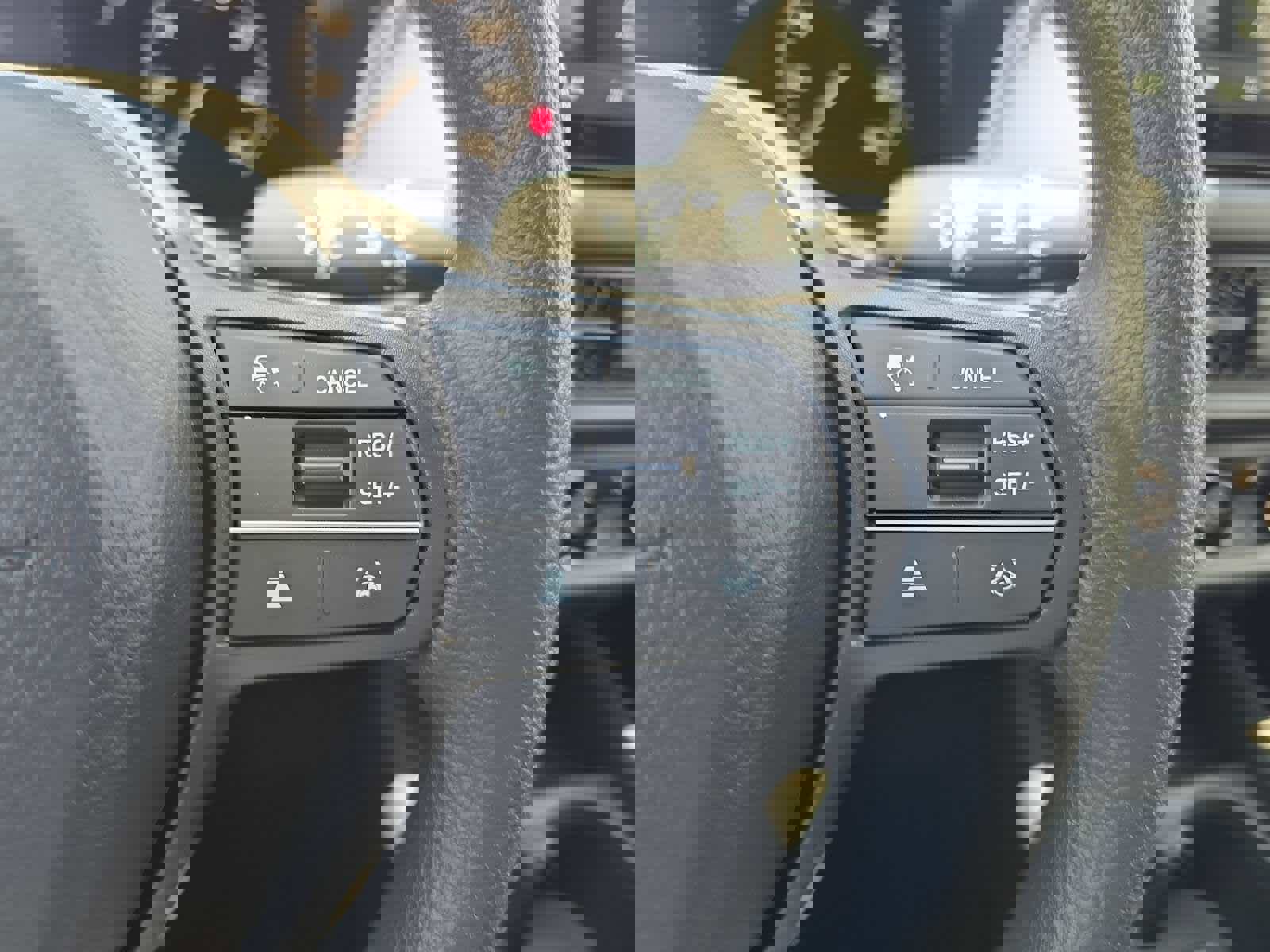 New 2026 Honda HR-V LX image 15