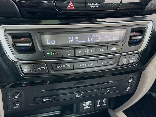Used 2016 Honda Pilot Elite image 15