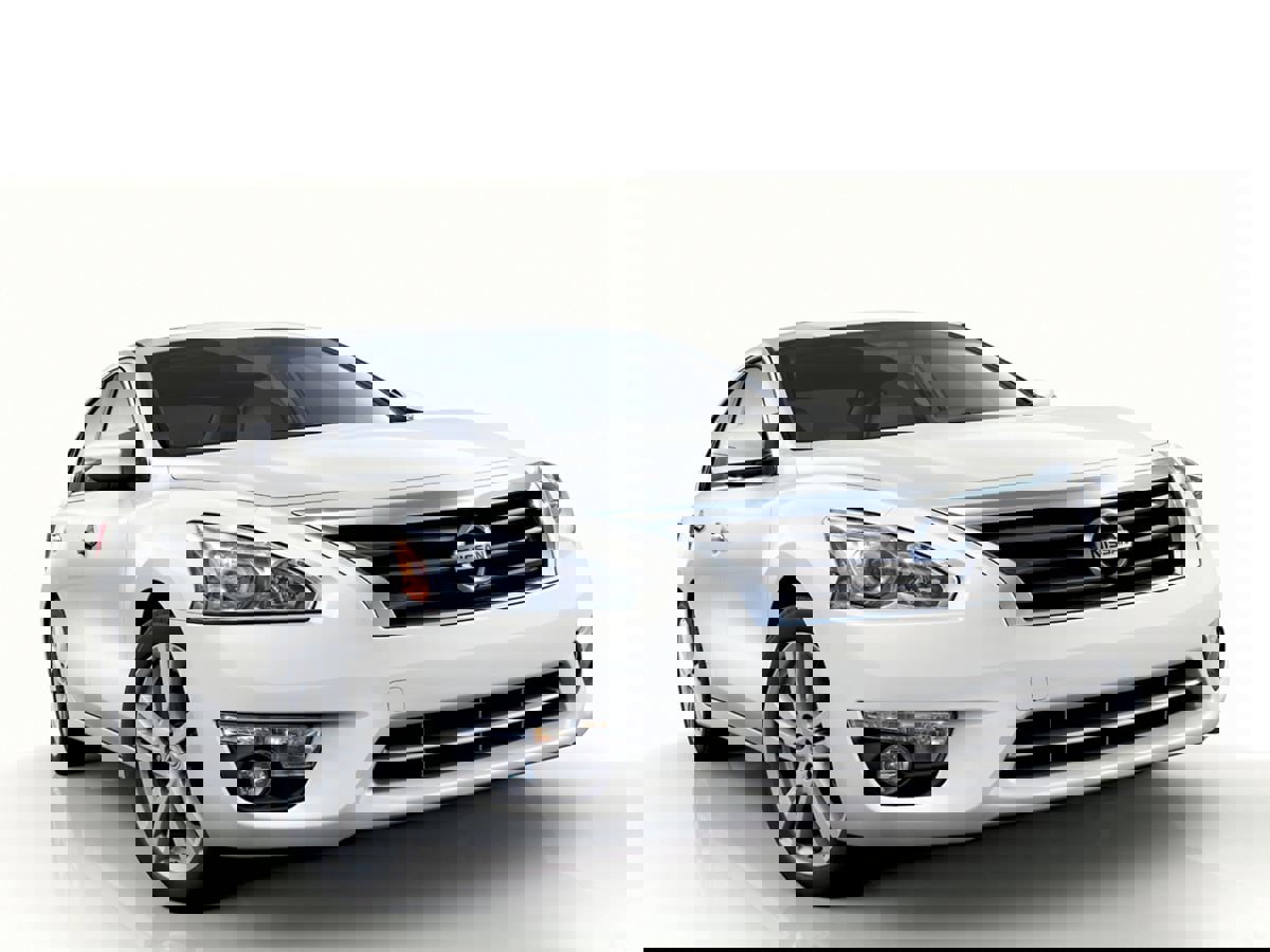 Used 2015 Nissan Altima 2.5 SL w/ Technology Package image 1