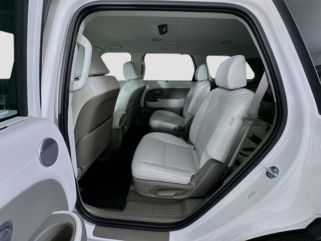 New 2026 Hyundai Palisade FWD Hybrid image 17