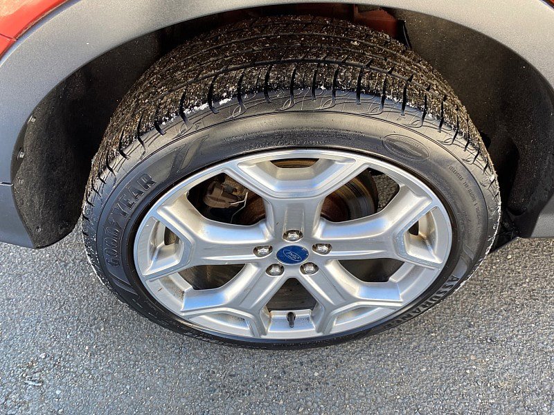 Used 2019 Ford Escape Titanium image 14