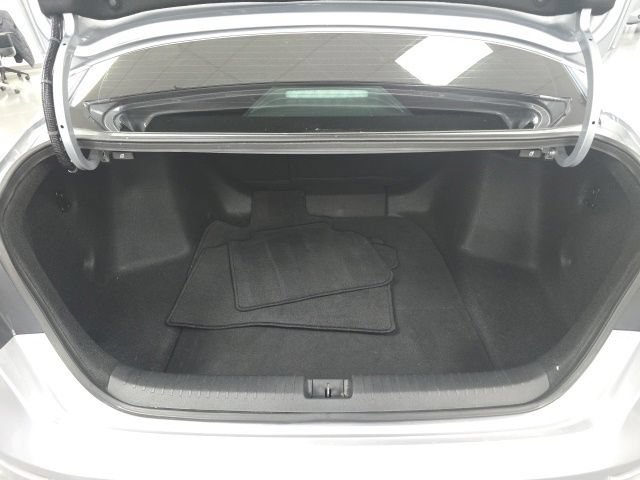 Used 2025 Honda Accord SE image 11