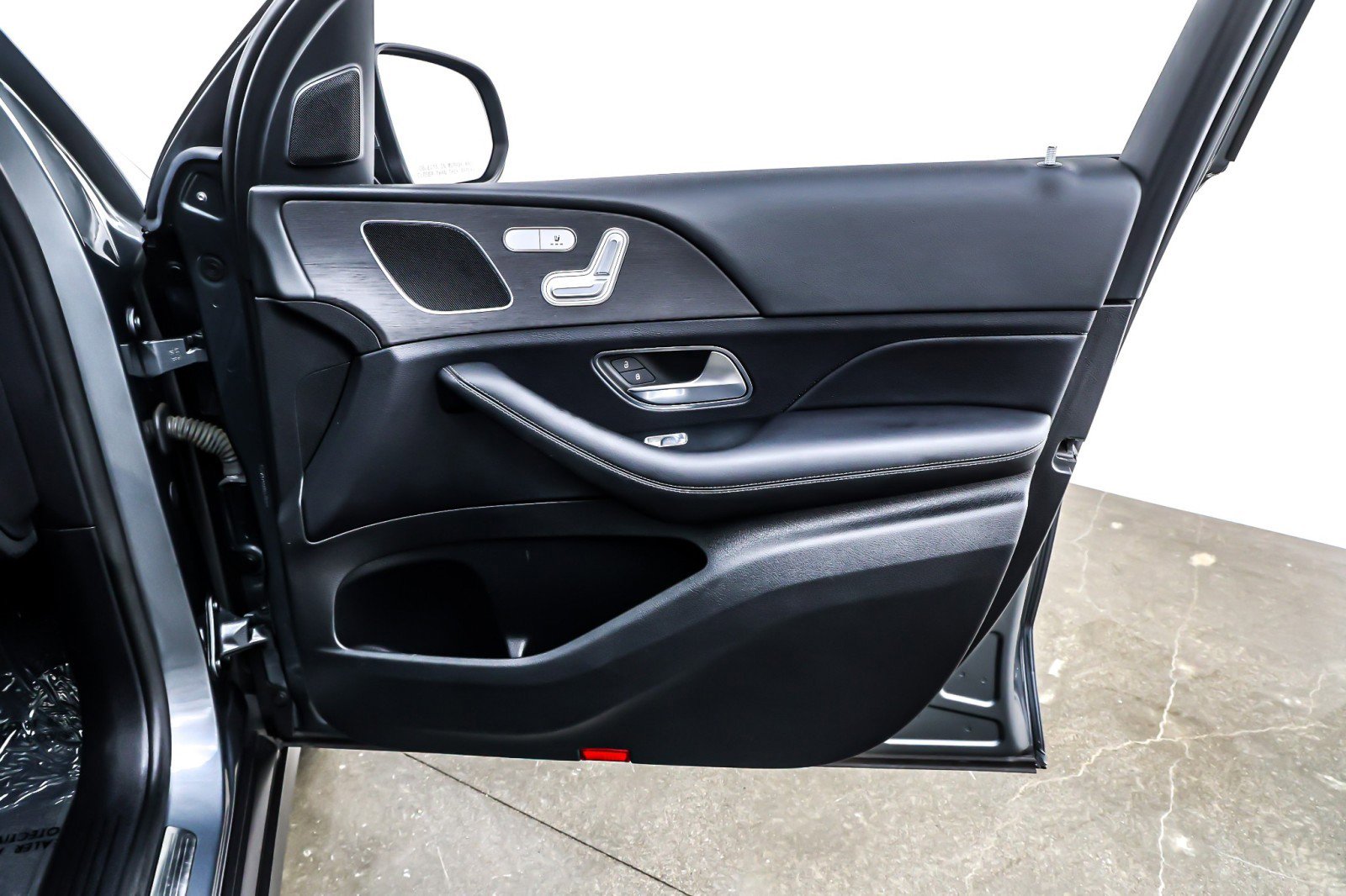 Used 2020 Mercedes-Benz GLE 350 4MATIC image 24