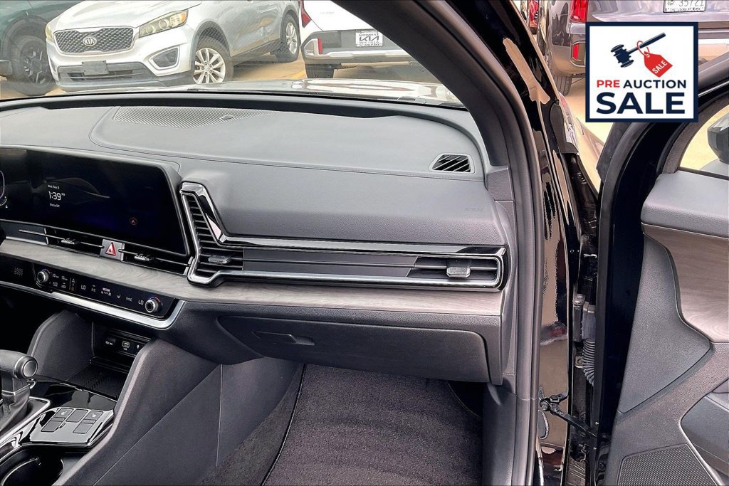 Used 2025 Kia Sportage X-Line w/ Premium Package AWD/4WD image 16