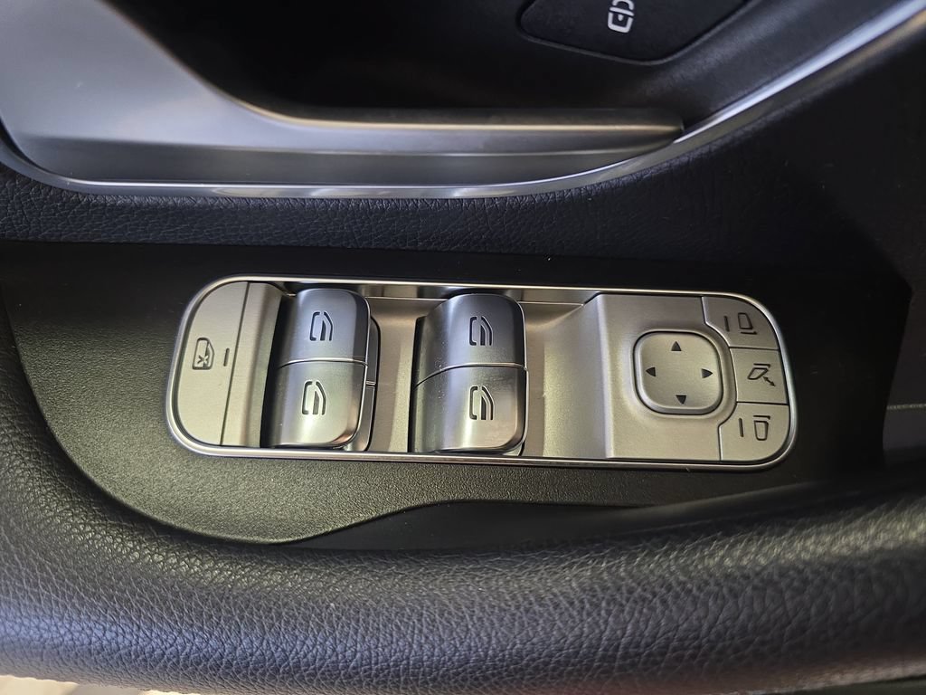 Certified 2024 Mercedes-Benz GLE 350 4MATIC image 32