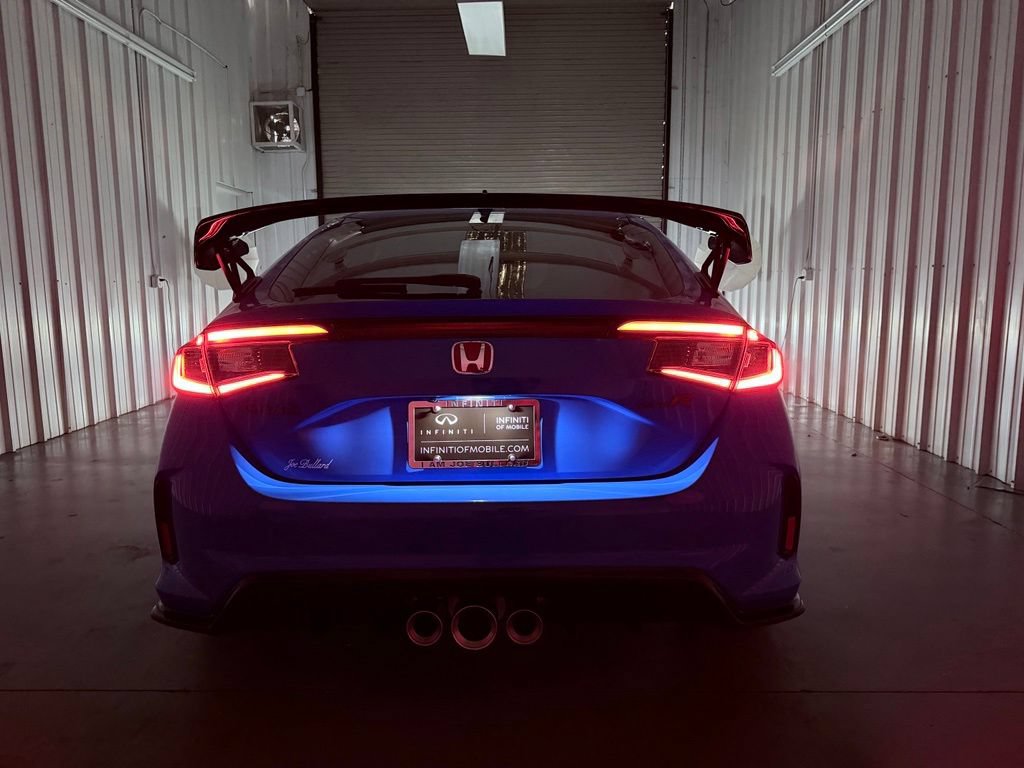 Used 2026 Honda Civic Type R image 11