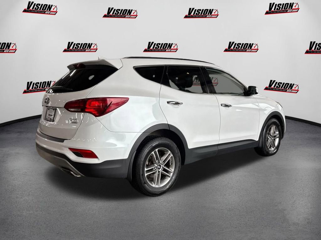 Used 2017 Hyundai Santa Fe Sport image 5