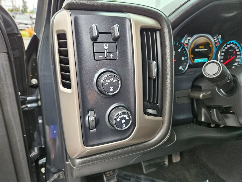 Used 2017 GMC Sierra 1500 Denali AWD/4WD image 23