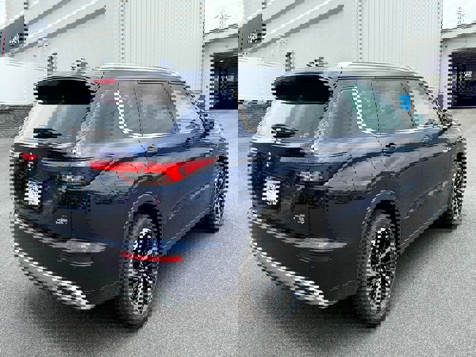 New 2025 Mitsubishi Outlander 4WD Plug-In Hybrid image 13