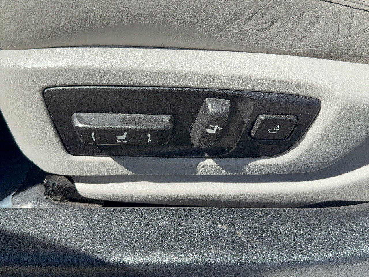 Used 2013 Lexus GS 350 w/ Premium Pkg RWD image 16
