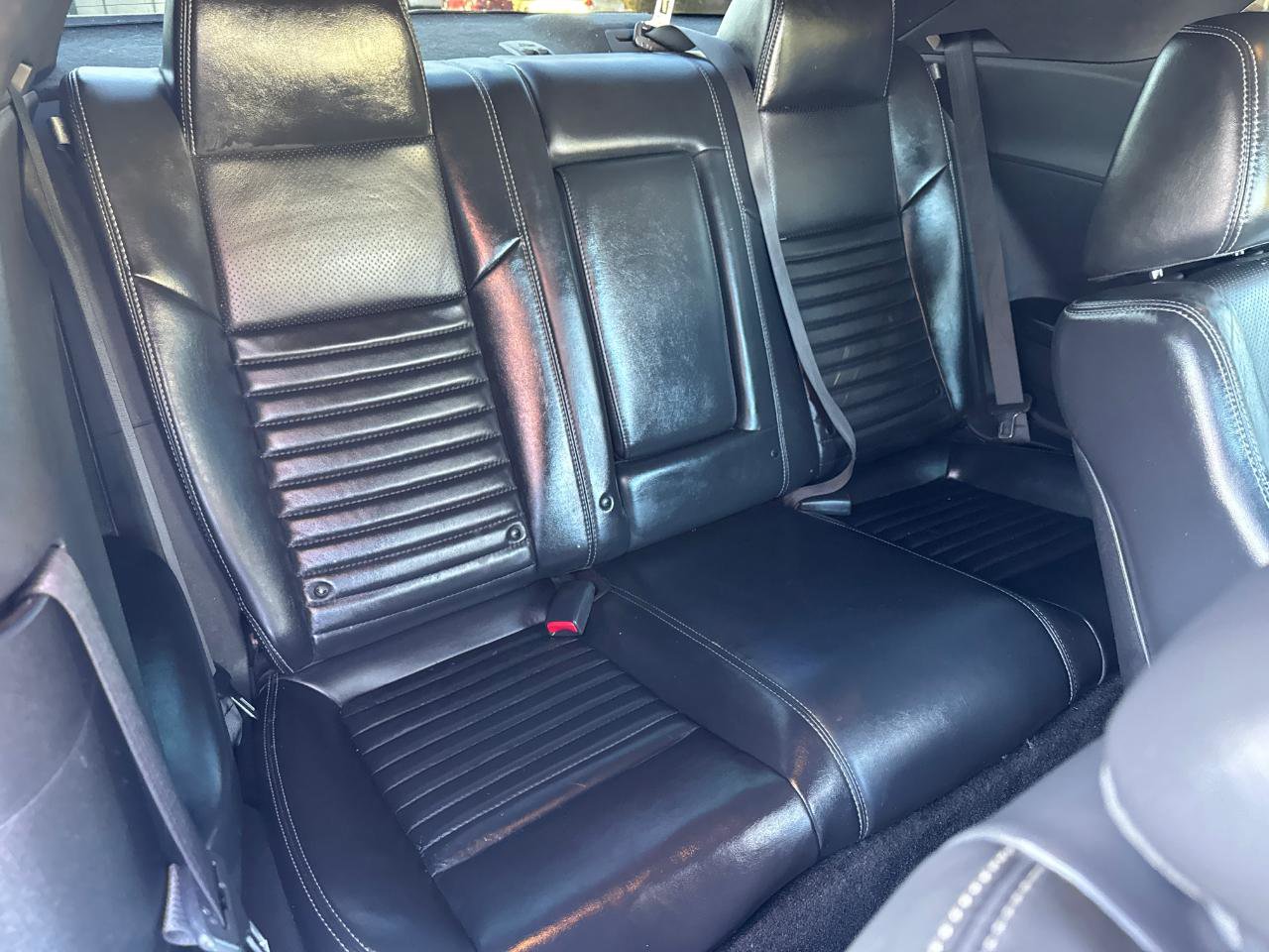 Used 2014 Dodge Challenger R/T Plus RWD image 14