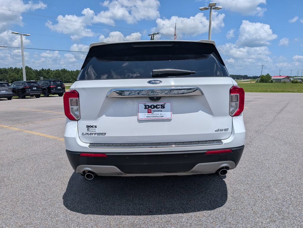 Used 2022 Ford Explorer Limited AWD/4WD image 4