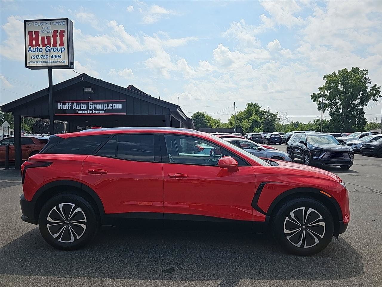 Used 2024 Chevrolet Blazer EV LT AWD/4WD image 2