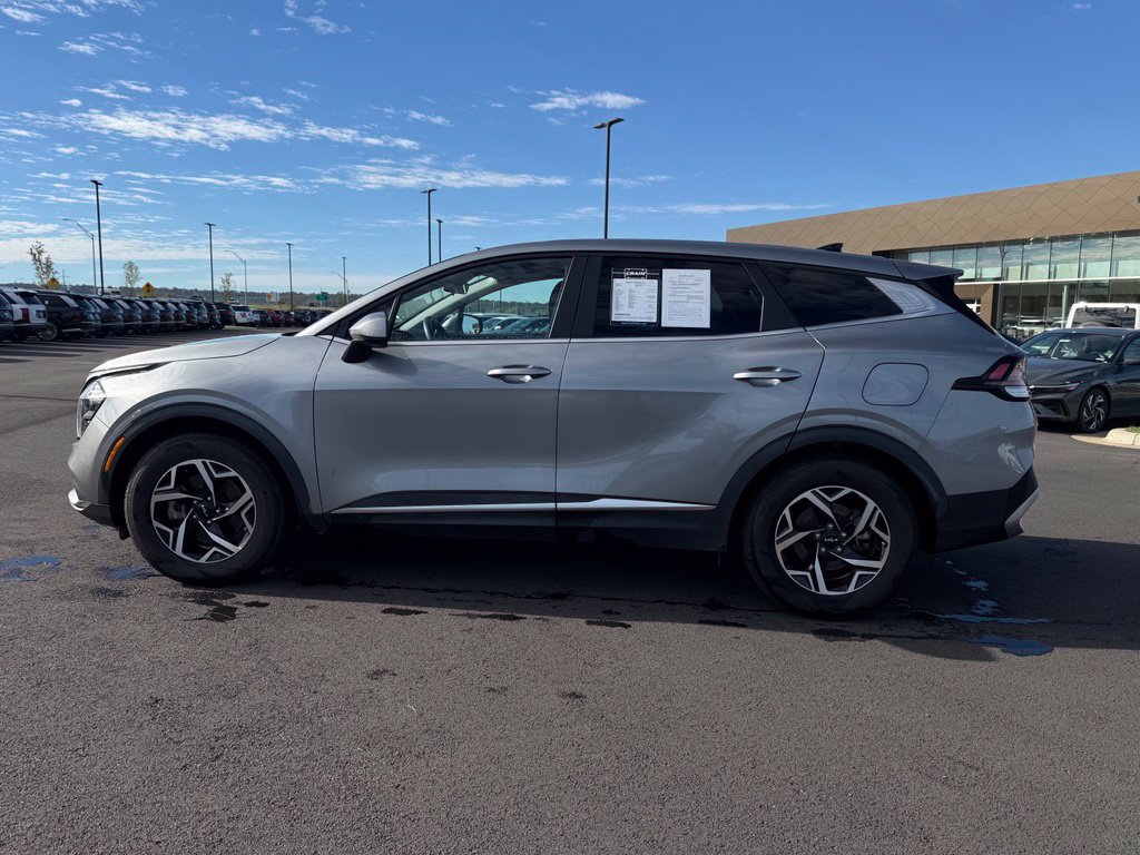 Used 2023 Kia Sportage LX FWD image 8