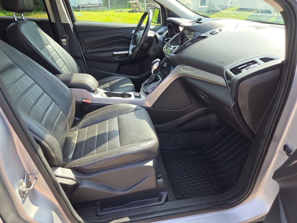 Used 2013 Ford Escape SEL AWD/4WD image 6