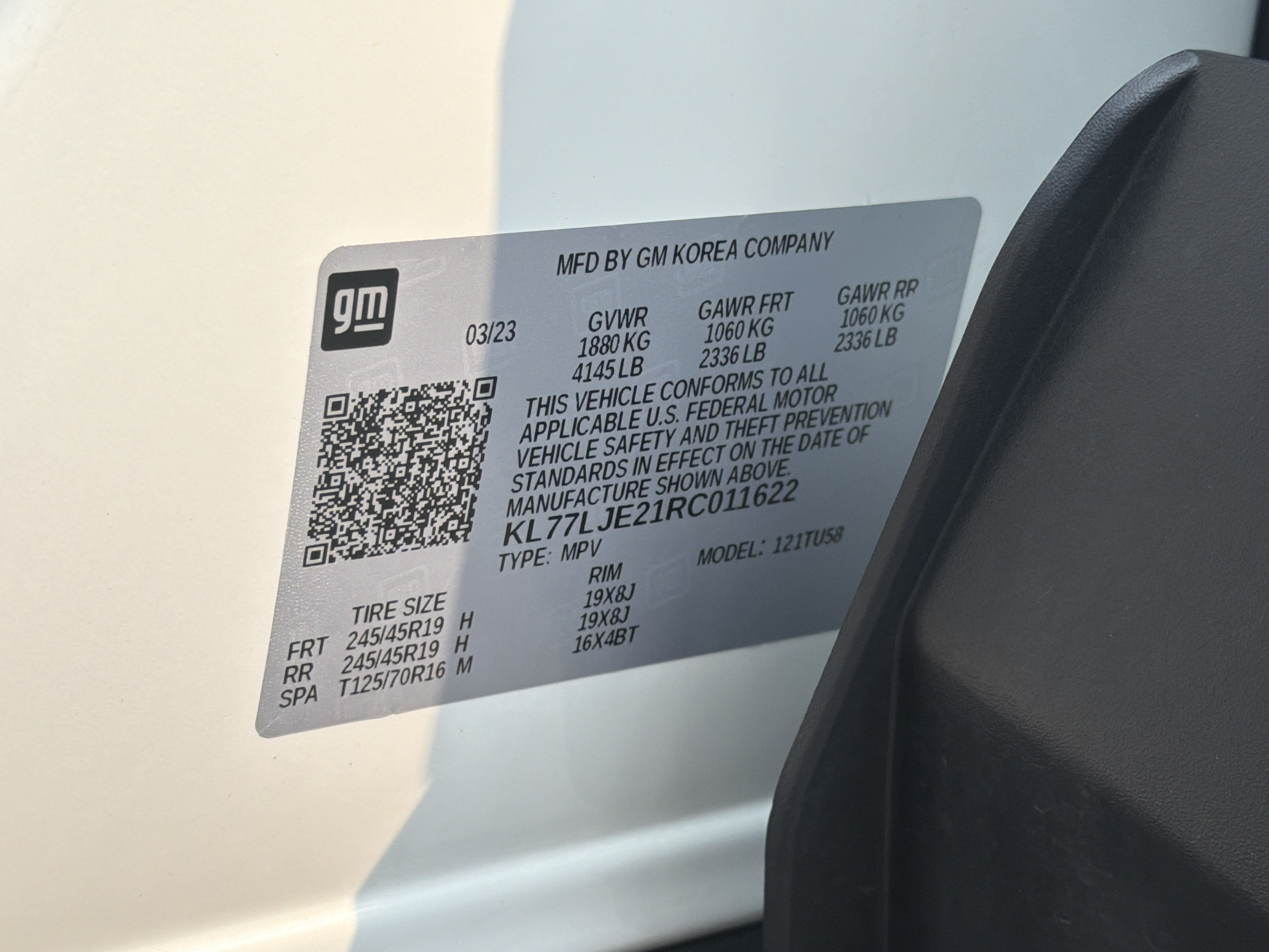 Used 2024 Chevrolet Trax RS FWD image 36