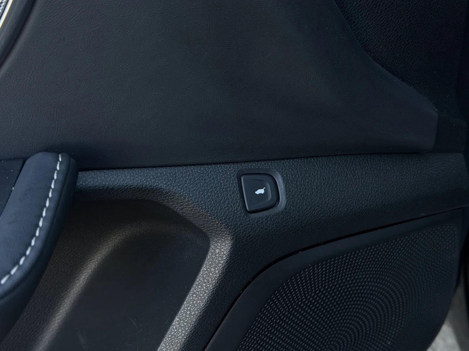 Used 2023 Acura RDX w/Tech image 26