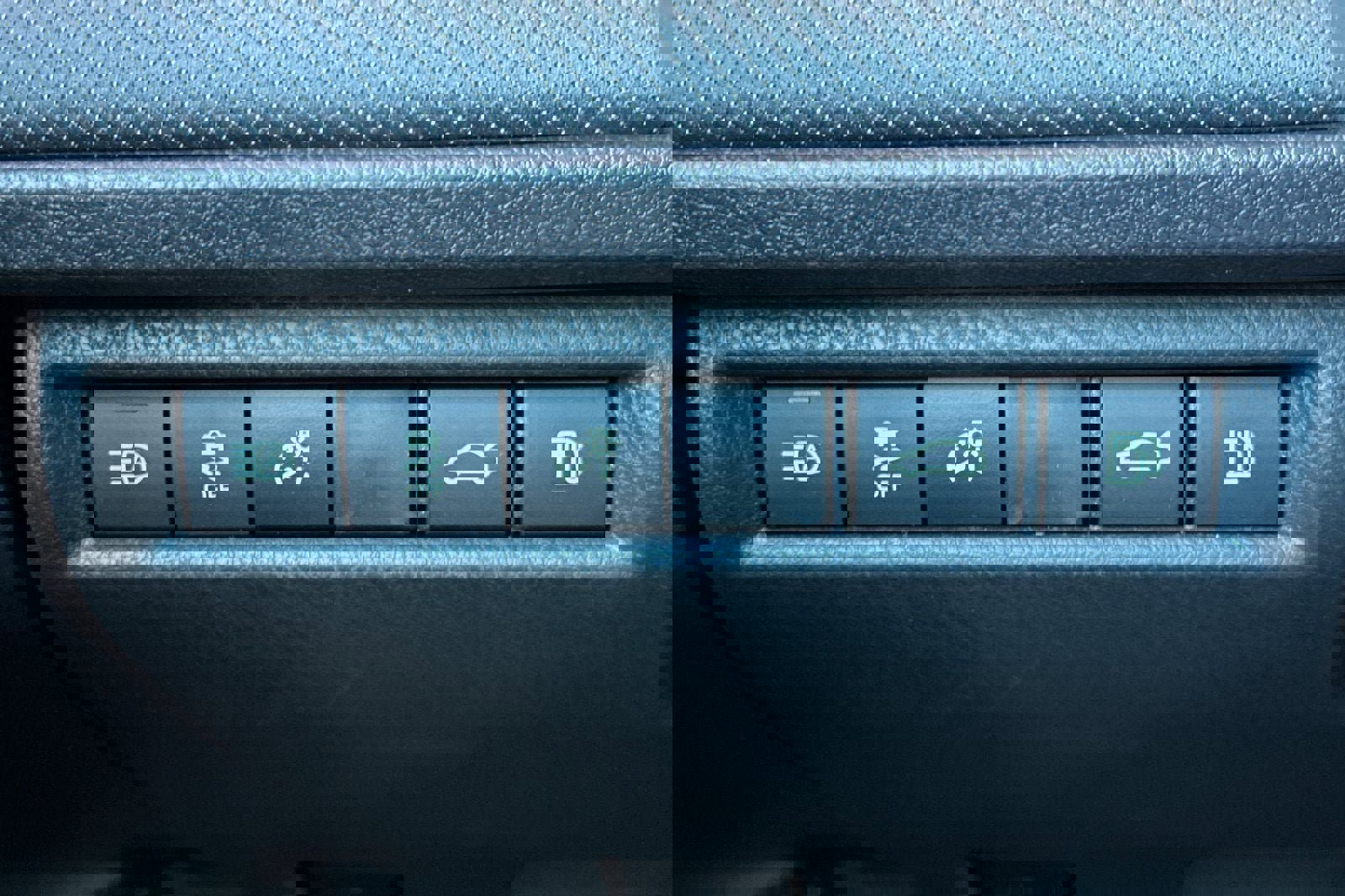 New 2026 Toyota Camry SE image 30