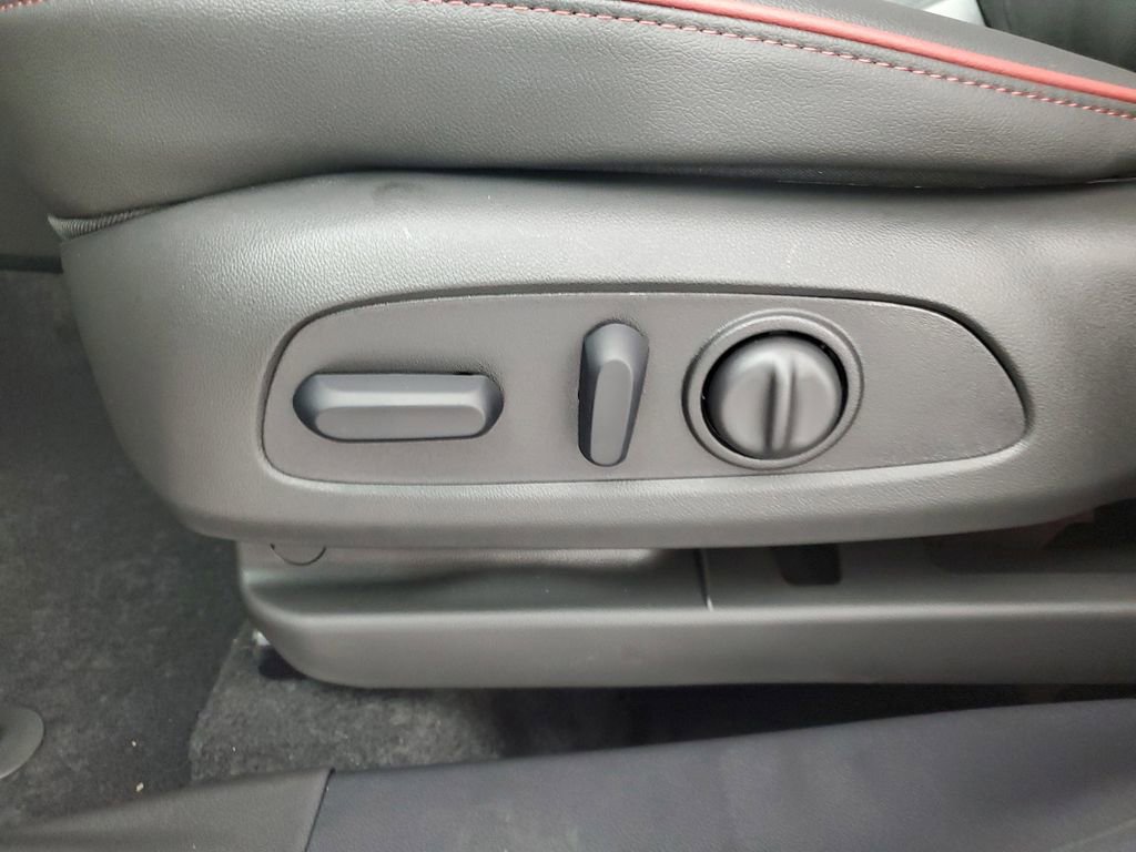 New 2026 Chevrolet TrailBlazer RS w/ Convenience Package image 30