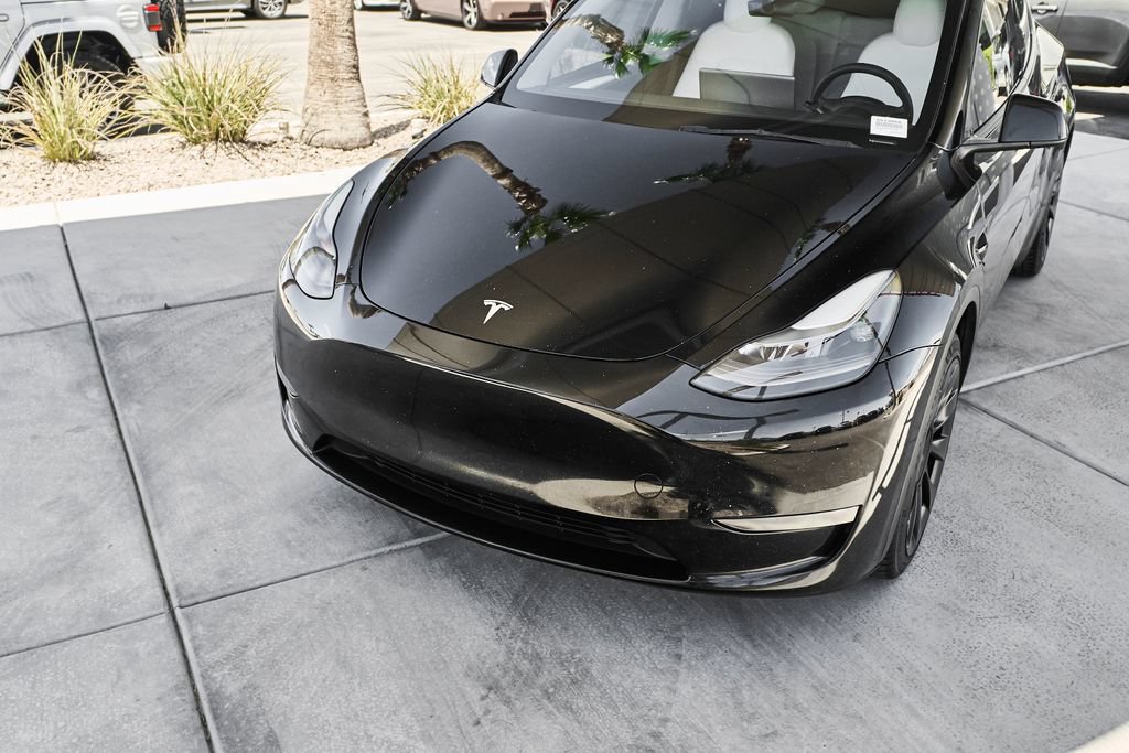 Used 2023 Tesla Model Y Long Range AWD/4WD image 5