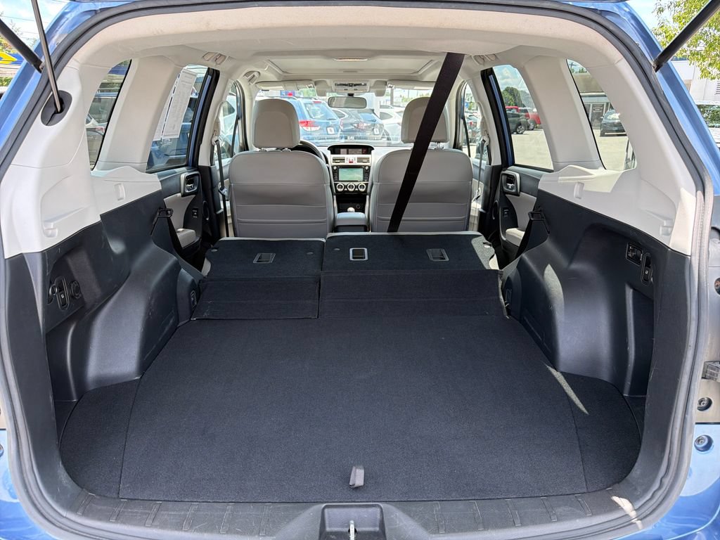 Used 2016 Subaru Forester 2.5i Touring w/ Eyesight & Navigation System AWD/4WD image 26