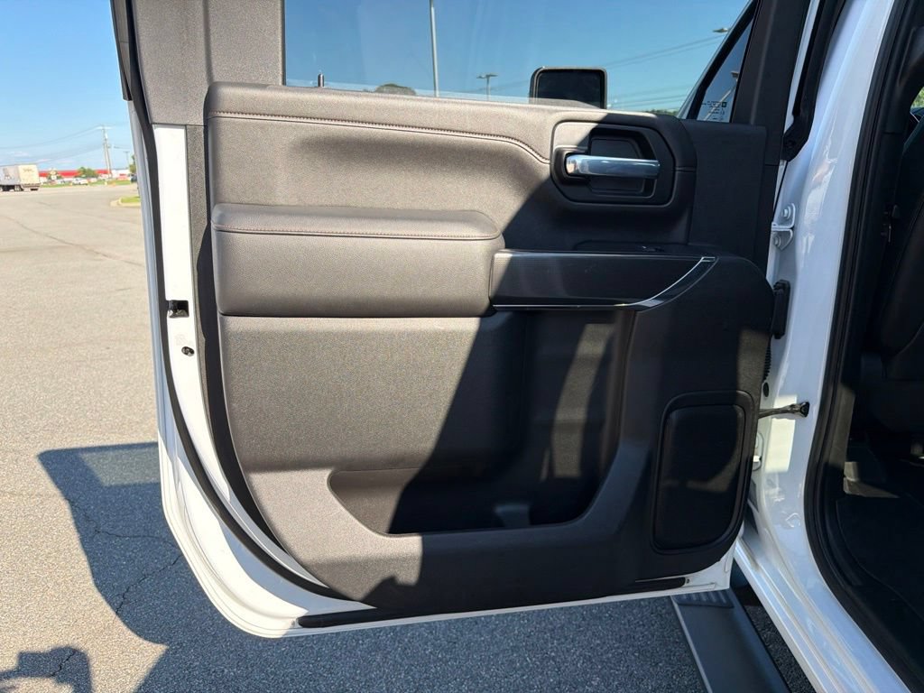 Used 2021 GMC Sierra 2500 AT4 w/ Gooseneck/5TH Wheel Package AWD/4WD image 16
