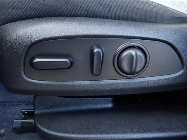 Used 2023 Chevrolet Equinox LT AWD/4WD image 12
