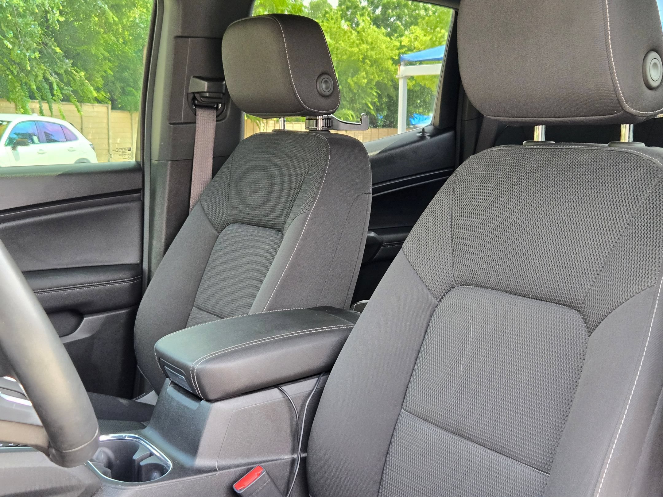 Used 2023 GMC Canyon Elevation w/ Convenience Package RWD image 13