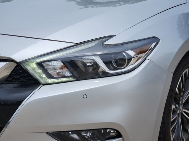 Used 2017 Nissan Maxima Platinum w/ Medallion Package FWD image 9