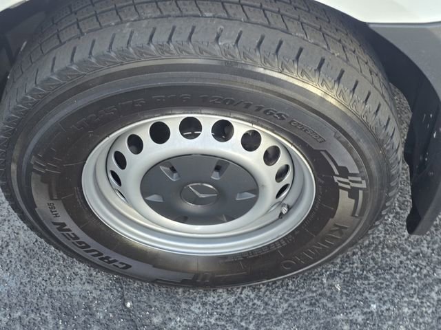 Used 2023 Mercedes-Benz Sprinter 2500 image 8