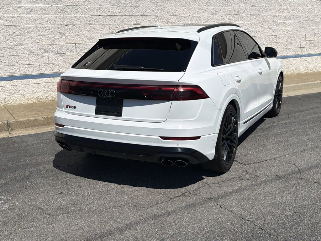 Used 2024 Audi SQ8 Premium Plus image 7